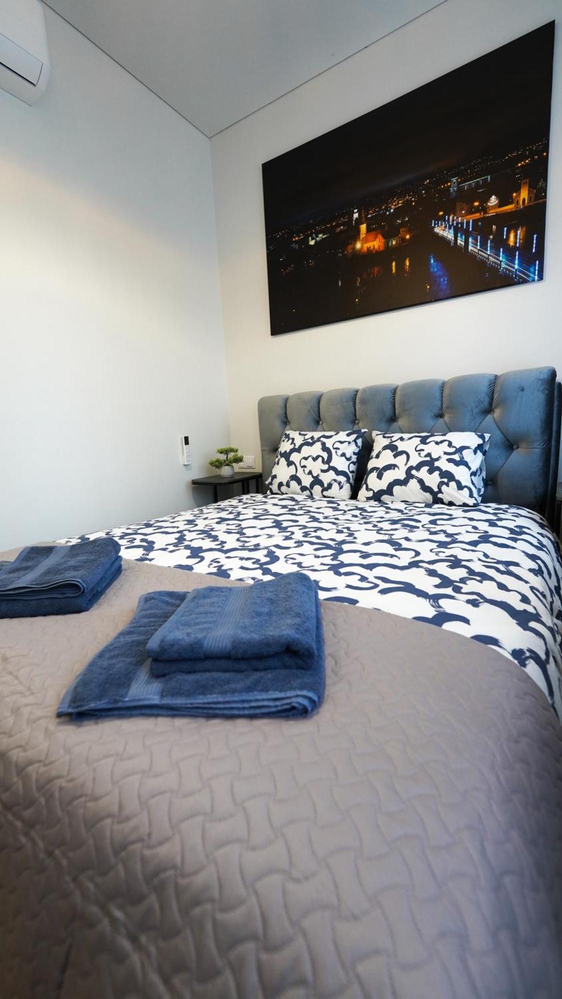 Amber Light Self-Check-In Apartments คอนัส ห้อง รูปภาพ